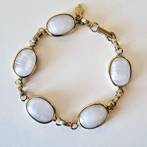 SARAH COVENTRY WHITE GLASS CABOCHON BRACELET - VINTAGE WITH FOLDOVER CLASP
